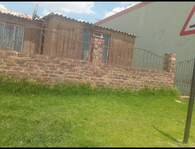0 BEDROOM HOUSE FOR SALE IN ENTSHONALANGA